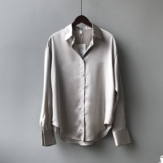 Vintage-inspired blouse for women | Silvana