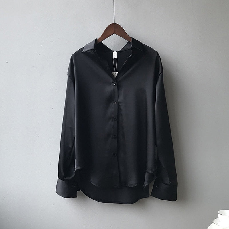 Vintage-inspired blouse for women | Silvana