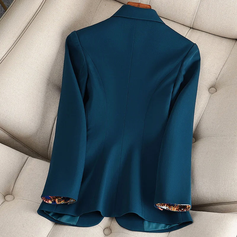 Elegant classic blazer for women | Valentina Rossi -6