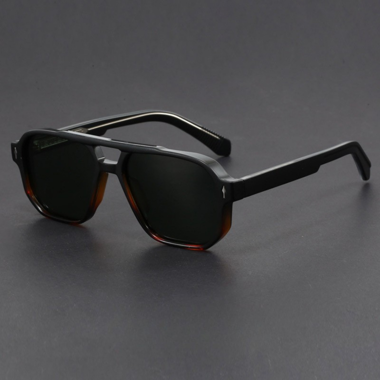 Bold-cut aviator sunglasses for men | Kaelen -12