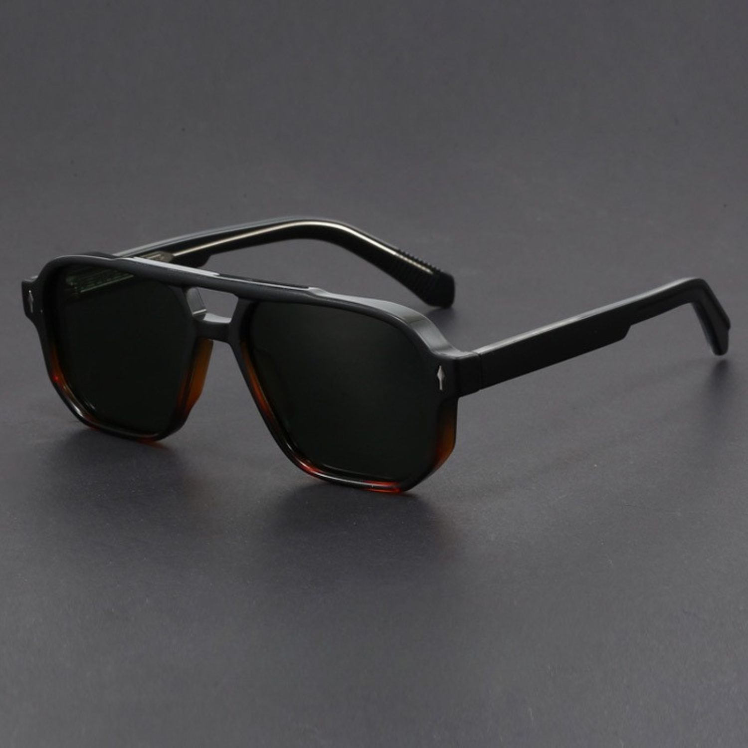 Bold-cut aviator sunglasses for men | Kaelen -12