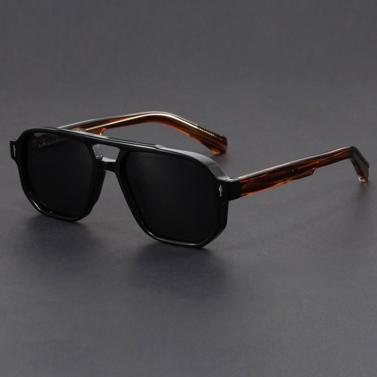 Bold-cut aviator sunglasses for men | Kaelen -11