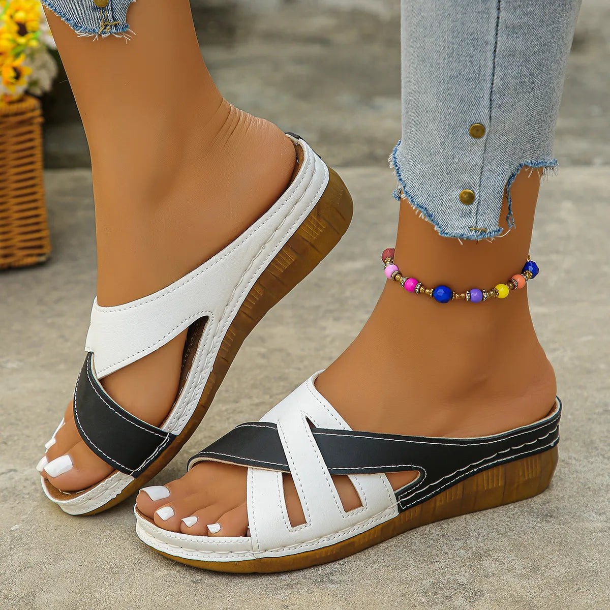 Classic cross-strap low heel sandals for women -6