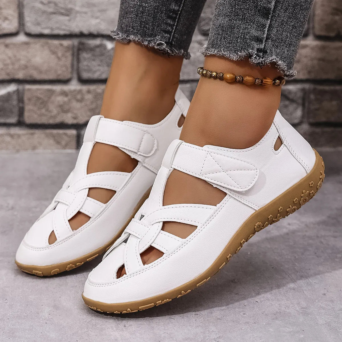 Cutout sandals velcro straps for women -3