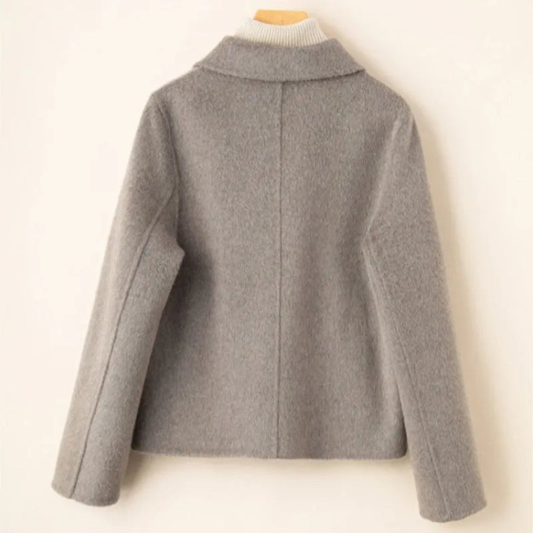Elegant doll-collar wool winter coat for women -2