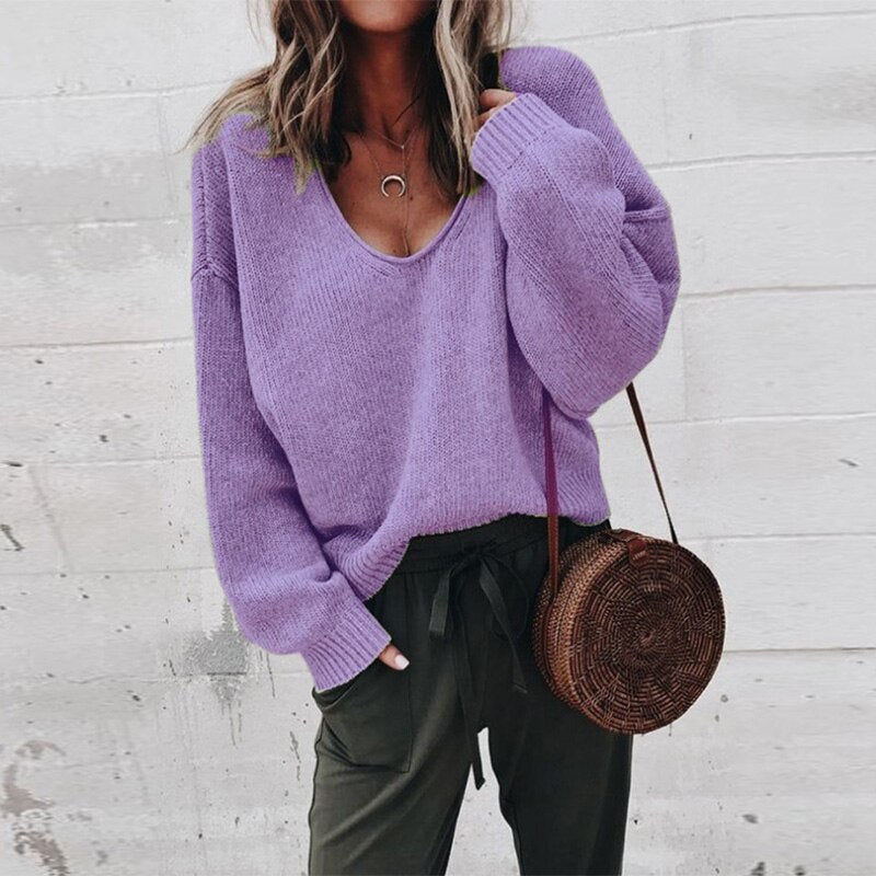 Classic knit V-neck everyday jumper for women -3