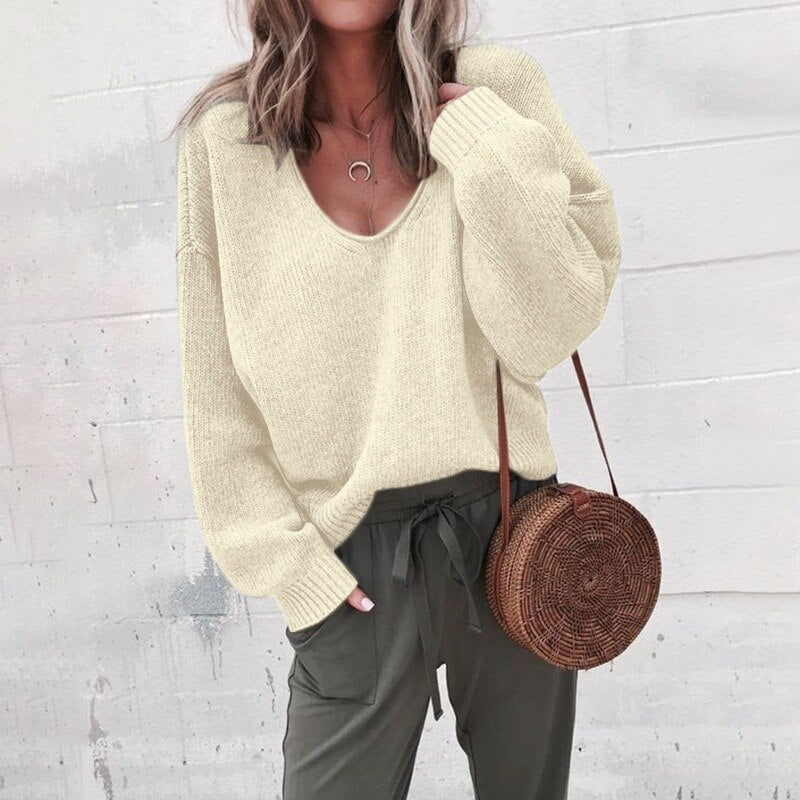 Classic knit V-neck everyday jumper for women | Liora -4
