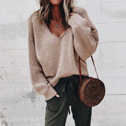 Classic knit V-neck everyday jumper for women -6