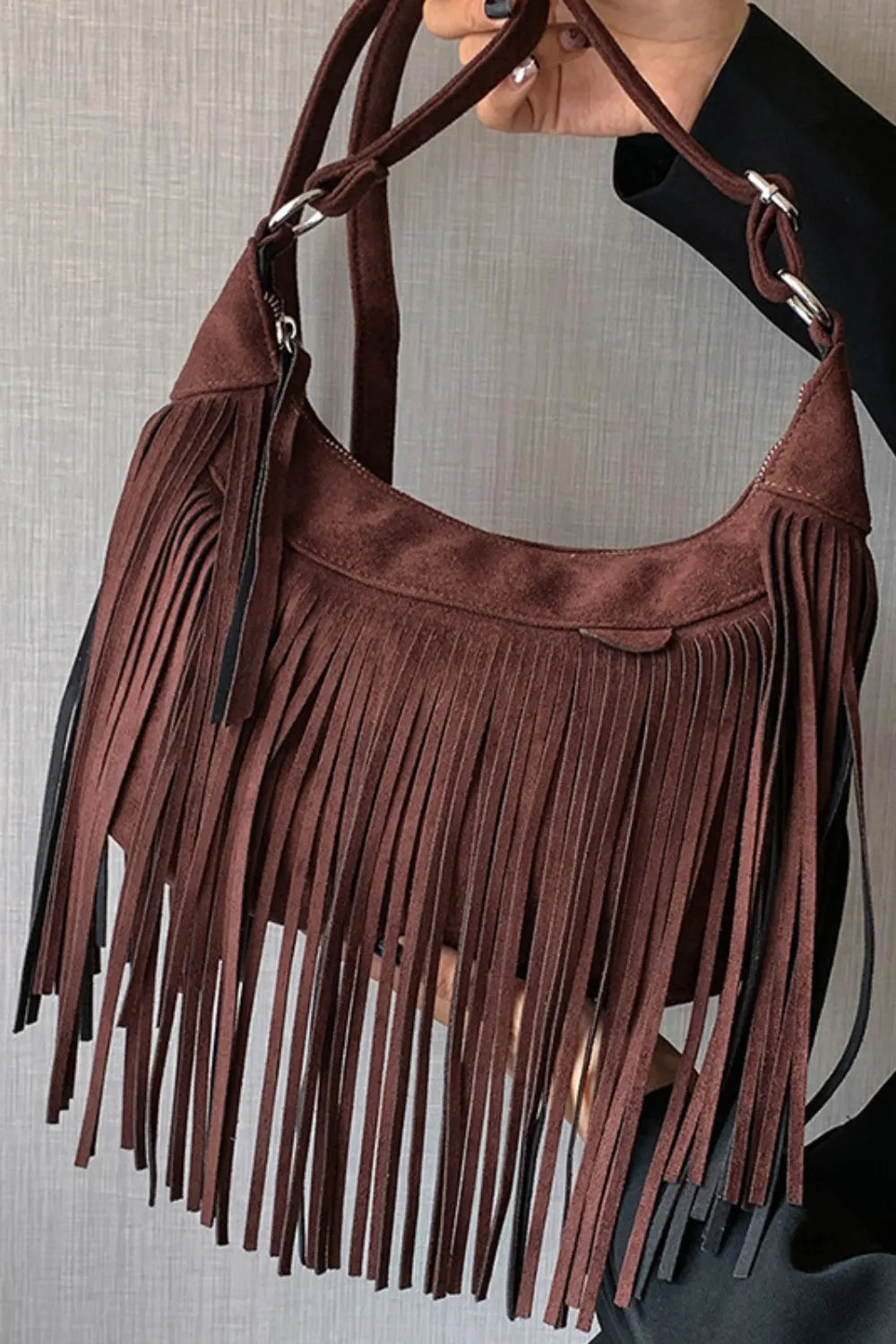 Fringe shoulder bag for women -12