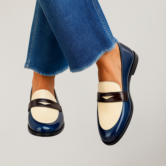 Two-tone loafers with contrast detail for women | Claudia