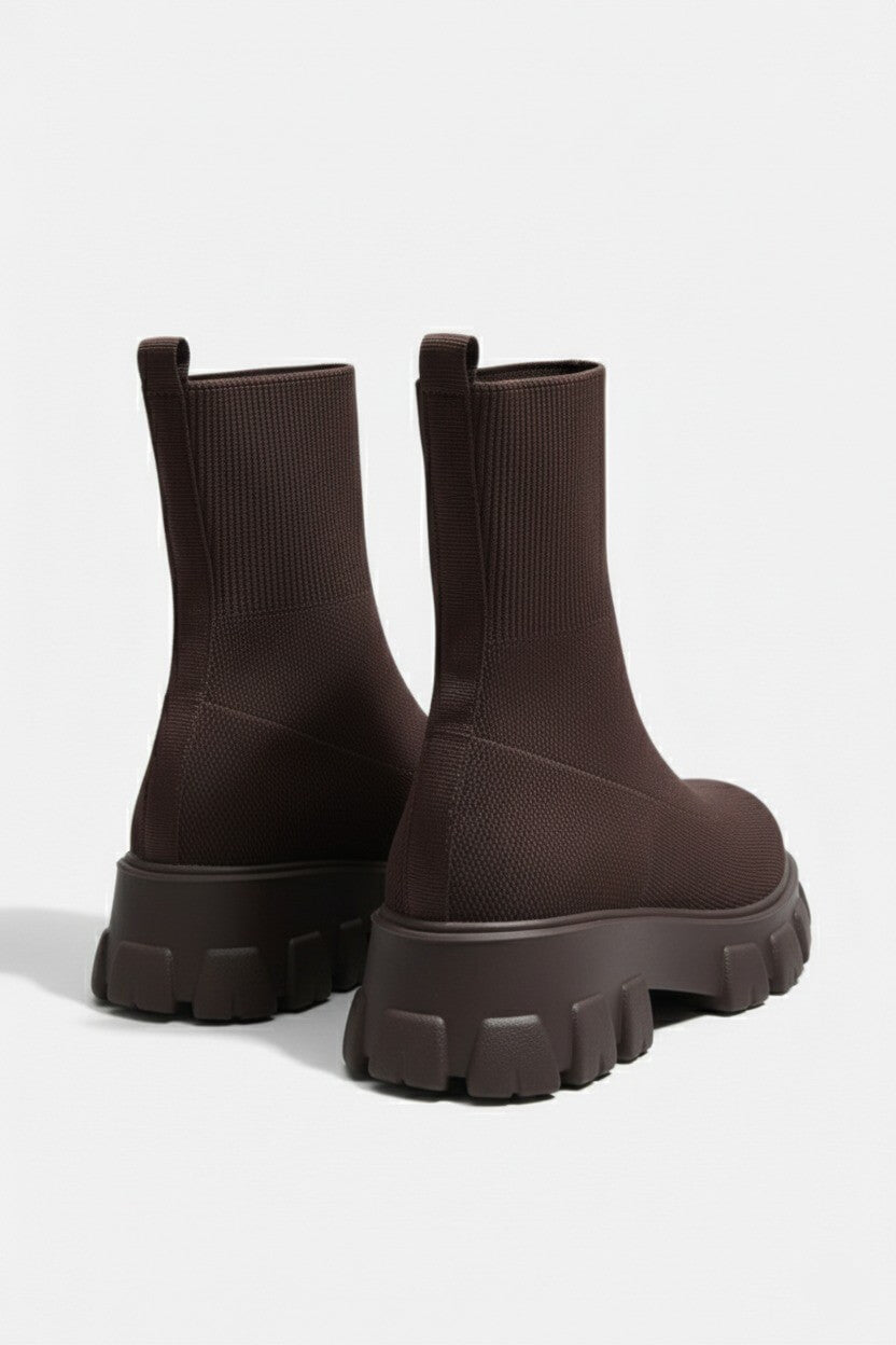 Thick-soled ankle boots with round-toe silhouette for women | Caurelle