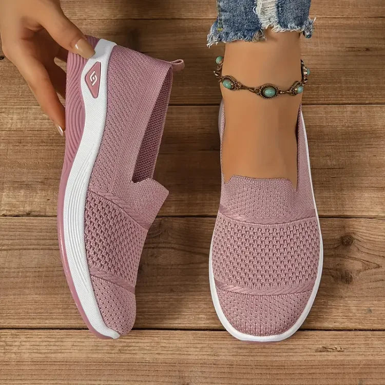 Comfortable slip-on sneakers for women | Azira