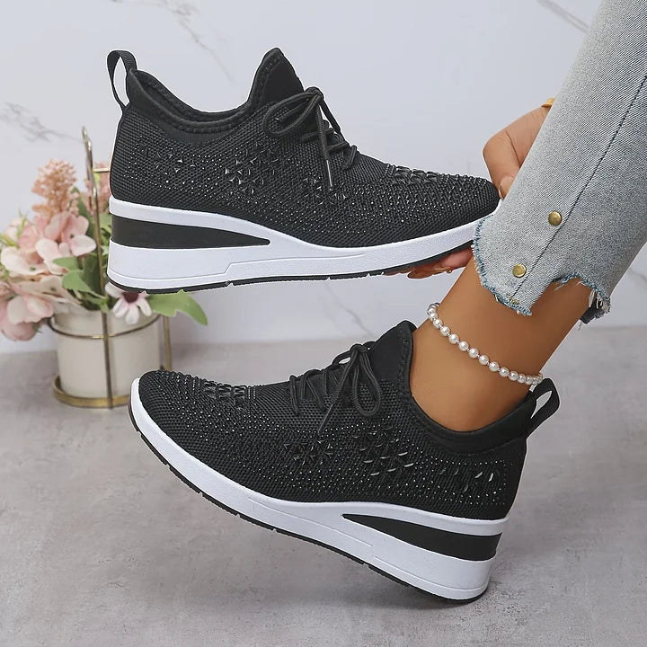 Supportive everyday sneakers for women | Brielle