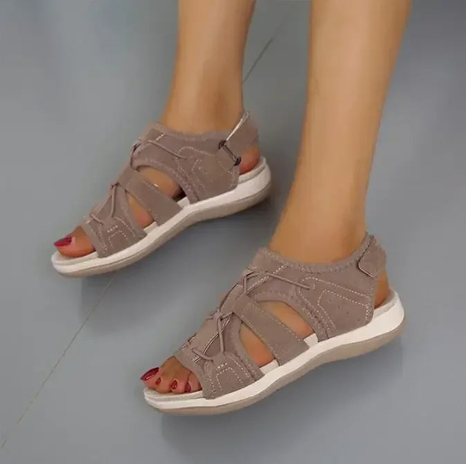 Stylish adjustable summer sandals for women | Daphne -11