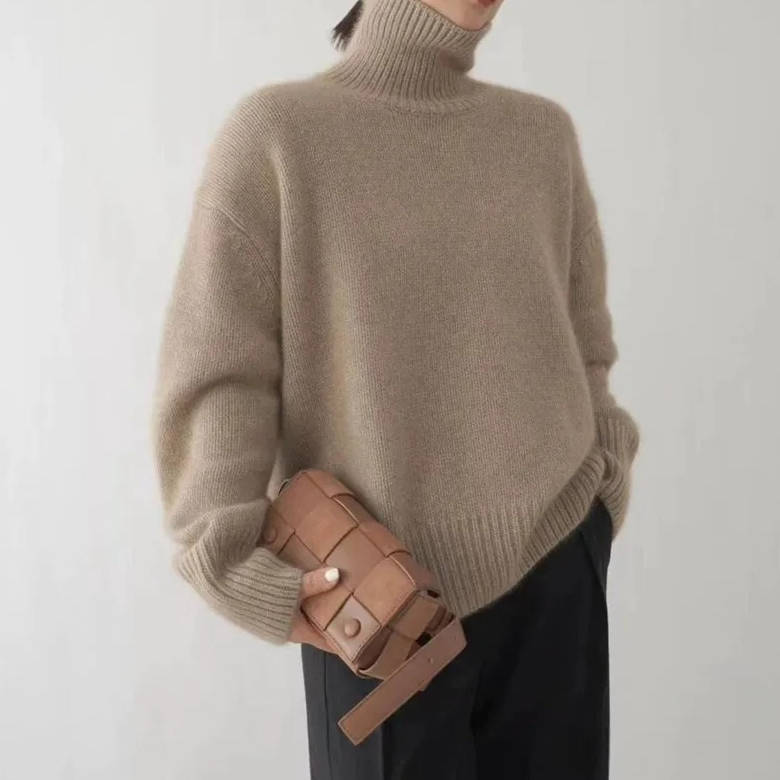 Soft knit turtleneck jumper for women | Elowen -3