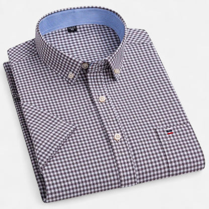 Classic oxford short-sleeve everyday shirt for men -12