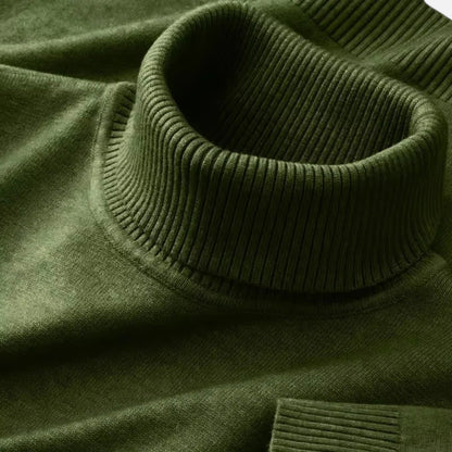 Classic knitted turtleneck sweater for men -9