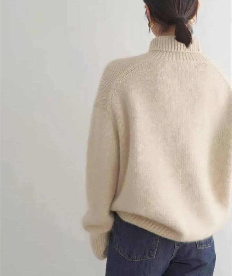 Soft knit turtleneck jumper for women | Elowen -8