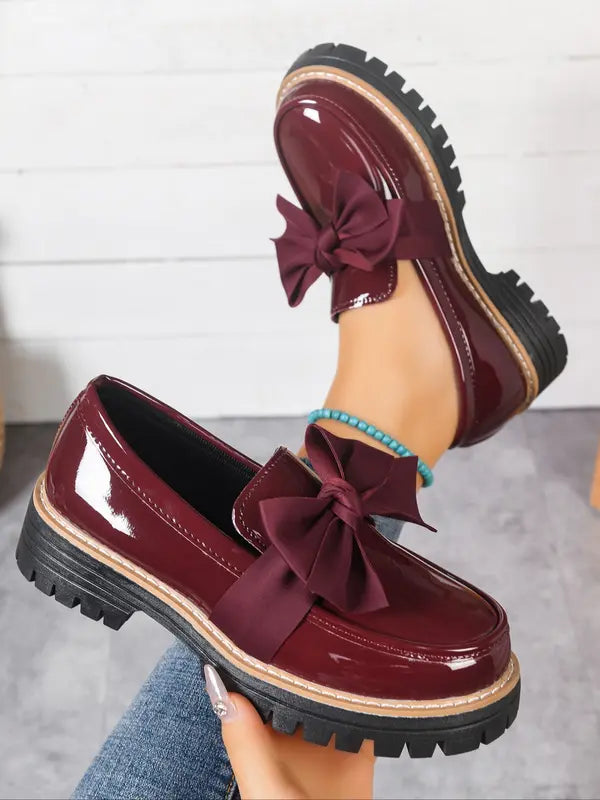 Artisan loafers with bow detail for women | Chelsea