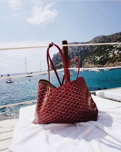 Chic structured shoulder bag for women | Ava -3