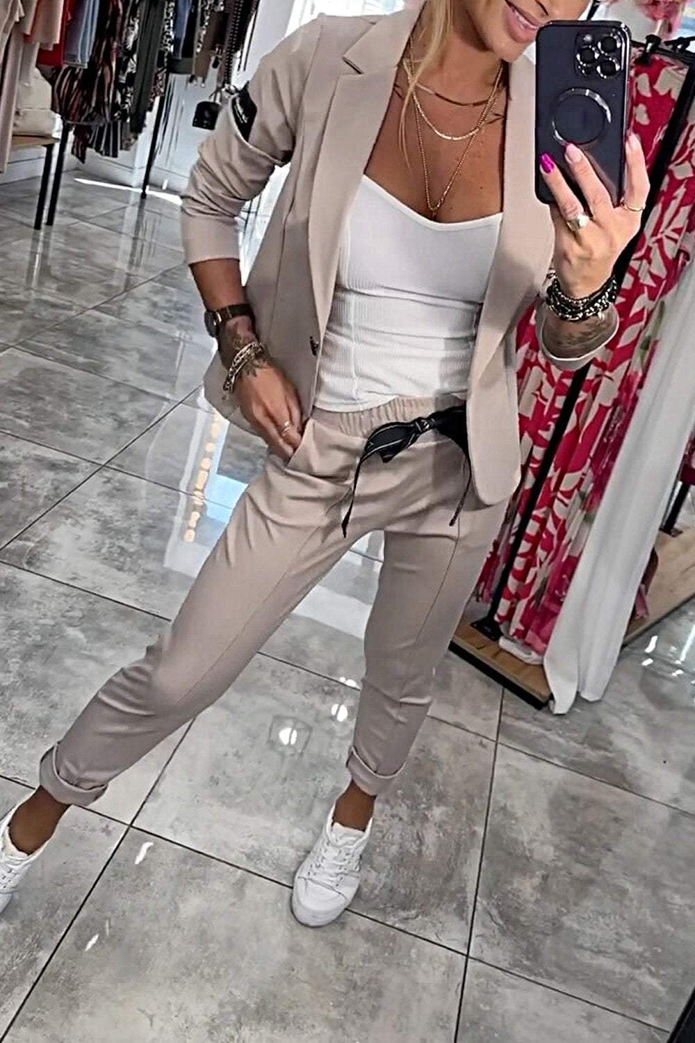 Chic relaxed two-piece set jacket for women | Fenna -3