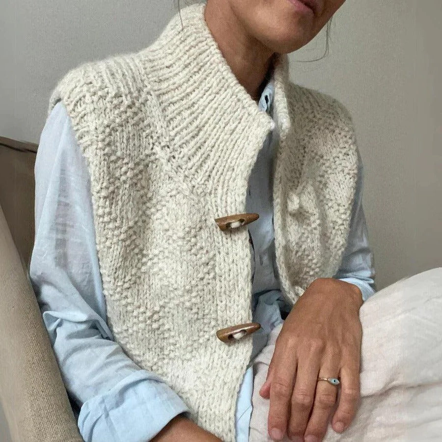 Minimal structured sleeveless layering cardigan gilet for women | Brielle -3