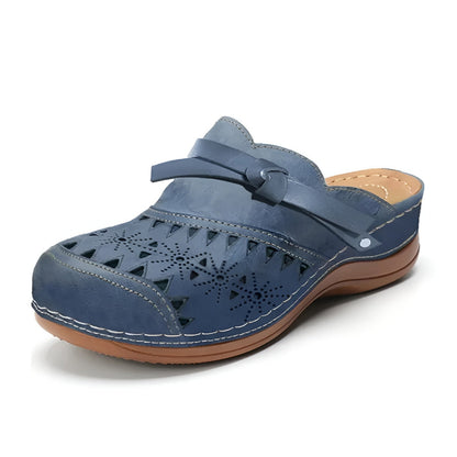 Supportive sandals with adjustable fit for women | Anette