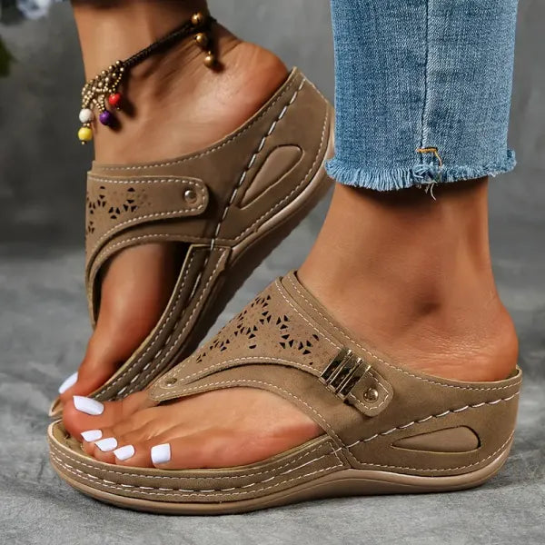 Comfortable orthopaedic sandals for women | Gillian -5
