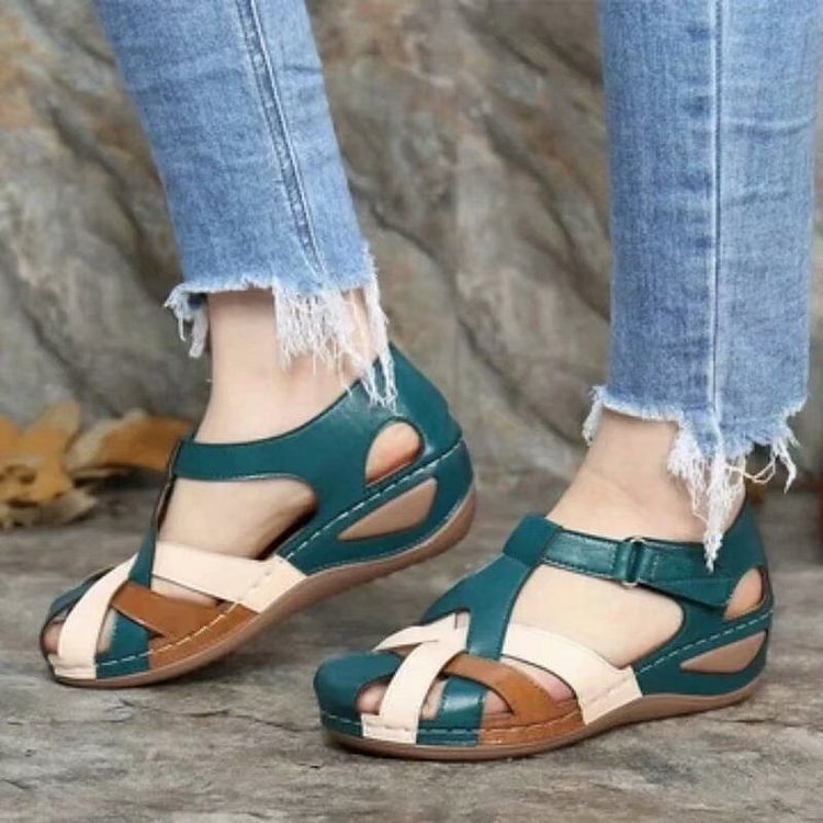 Comfortable orthopedic sandals for women | Carla -3